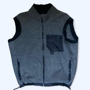 Eddie Bauer Men's Gray Vest